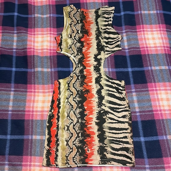 Printed, tight dress - Picture 2 of 2